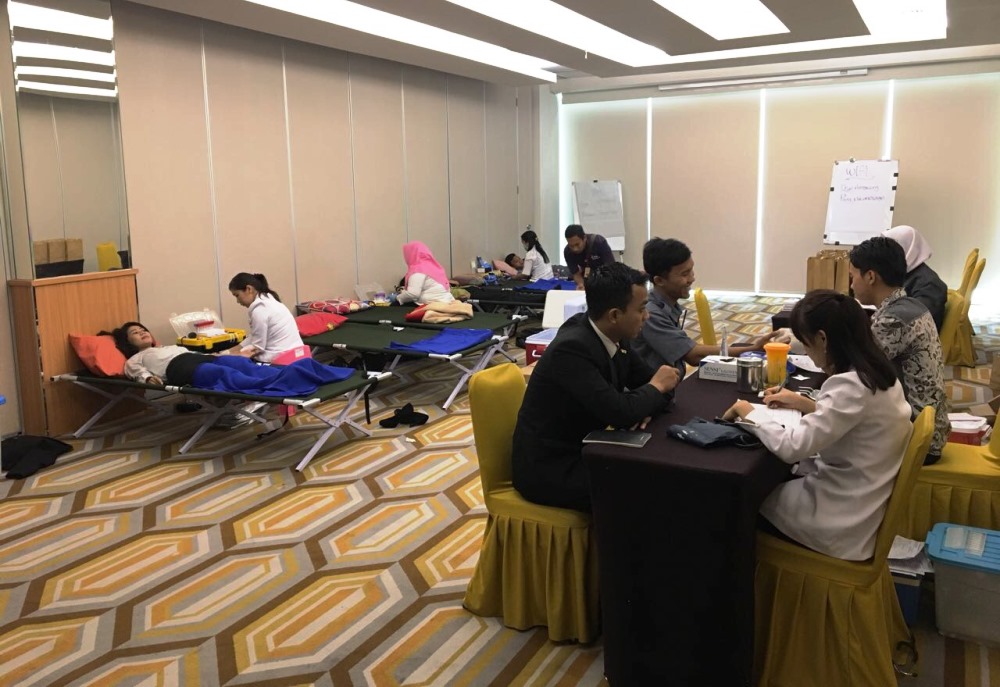Pegawai hotel
