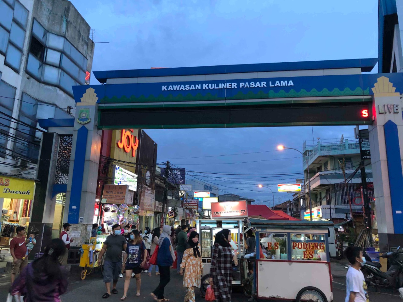 Mengenal Lebih Dekat Wisata Kuliner Pasar Lama