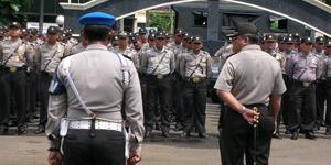 817 Polisi Amankan Pertandingan Bola