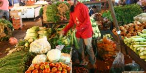 Pedagang Pasar Malabar Dipindah