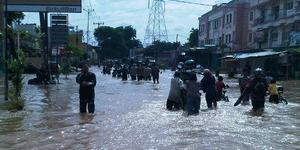 Banjir Sepinggang, Ratusan Rumah di Ciledug Terendam