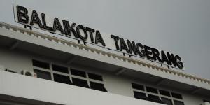 Keuangan Kota Tangerang Devisit  