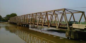 Renovasi Jembatan Pintu Air 10 Diundur