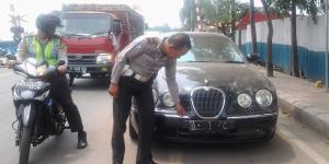 Jaguar Misterius yang ditinggal milik WN India