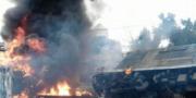 Kereta Api Menabrak Mobil Bermuatan BBM di Bintaro