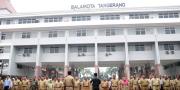 Sering Telat Datang Rapat, Wali Kota Tangerang Mutasi 164 Pejabat 