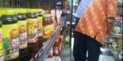 Tak Berizin, 30.000 Makanan Olahan di Pinangsia Disita BPOM