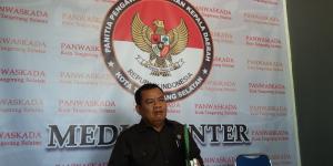 Ketua DPRD Tangsel Diperiksa BK Soal Kaus Airin-Benyamin