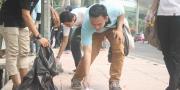 Cuma Bersih di Pusat Kota, Komunitas Pemuda Gelar Gerakan Pungut Sampah