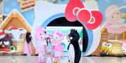 Hello Kitty & Friends Meriahkan Perayaan Natal di AEON Mall