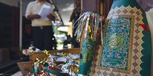 Sampul Alquran Dijadikan Terompet Tahun Baru