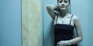 Hesty Klepek-klepek Dibanderol Rp100 Juta