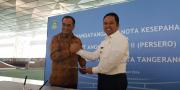 Presiden Direktur PT Angkasa Pura II Budi Karya Sumadi bersama Wali Kota Tangerang Arief R Wismansyah 