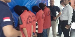 Ini pengakuan Sopir Angkot yang menggilir seorang gadis bersama 6 orang 