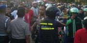 Demo Sopir Angkot di Tangerang berbuntut bentrokan dengan ojek online