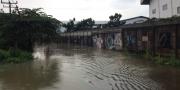 Banjir, Jalur Kawasan Industri Telesonik Tangerang Tak Bisa Dilintasi