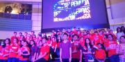 Peringati Sumpah Pemuda, Stella Maris & Polantas Tangerang Bagikan 1.500 Bendera