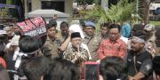 DPRD Kota Tangerang Tanggapi Keluhan Pedagang Pulsa
