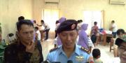 Ribuan Orang Dapat Pengobatan Gratis di Sat Radar 211 Tanjung Kait