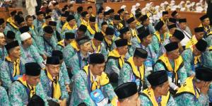 Jemaah Haji Kloter Pertama Kota Tangerang Hadapi Cuaca Ekstrem di Makkah