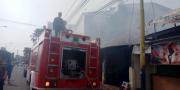 Tabung Gas Meledak, Pemukiman di Pasar Lama Tangerang Dilalap Api 