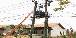 PLN Upayakan Penormalan Pasokan Listrik di Wilayah Jawa