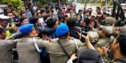 Tuntut Audit Dana Kesehatan, Demo Mahasiswa di Tangerang Kisruh