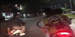 Polisi Ungkap Video Viral Remaja Acungkan Celurit di Tangsel