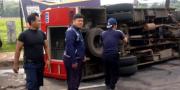 Mobil Damkar Terbalik di Serpong, 1 Petugas Terluka