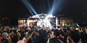 Pecah! Konser Padi Reborn Tutup HUT Kota Tangerang ke-26