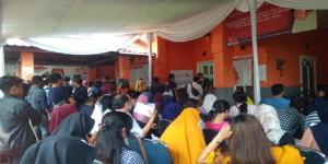 Warga Tangerang Serbu KPU Urus Pindah TPS 