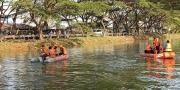 Dua Pemuda Terseret Arus Kali Bayur, Korban Belum Ditemukan
