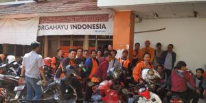 Kurir Pos Tangerang Mogok Kerja