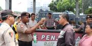 Pengunjung di Polres Tangerang Wajib Cek Suhu Tubuh
