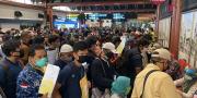Kerumunan di Bandara Soetta, AP II & Batik Air Cuma Dapat Peringatan