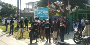 Rayakan Idul Adha, DPC PKB Tangerang Kurban 2 Ekor Sapi