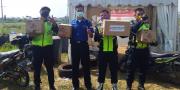 Aparat Keamanan di Pos Pantau BSD City Dapat Bantuan Pangan