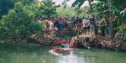 Heboh Mayat Pemuda Mengambang di Kali Ciledug Tangerang 