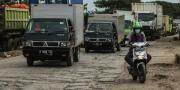 Hindari Jalan Rusak di Tangerang, Ini yang Harus Dilakukan Pengendara