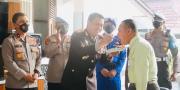 Cara Kapolda Banten Rayakan HUT TNI, Danrem 064/MY Terkejut