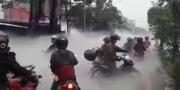 Gas CO2 Bocor Bikin Jalan di Cimone Tangerang Seperti Tertutup Kabut Tebal