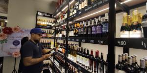 Hadir di Benton Junction Lippo Karawaci, Wine & Spirit Co Sediakan Tempat Nge-wine Sambil Nongkrong