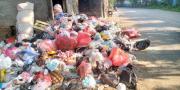 Sampah Menumpuk di Jalan Manis Jaya Tangerang, RT Minta Penambahan Armada