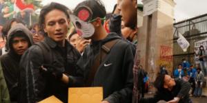 Jefri Nichol Ikut Tolak UU Cipta Kerja, Sempat Lempar Payung Hitam ke Gedung DPR