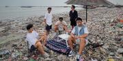Pandawara Group ke Banten, Bersihkan Pantai Terkotor di Indonesia
