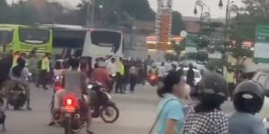 Buntut Kericuhan Suporter, PSSI Denda Persita dan Persis Solo