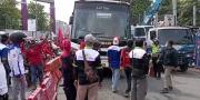Ribuan Buruh se-Tangerang Raya Demo Tolak UMK 2024, Blokir Jalan hingga Macet 7 Km