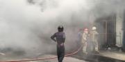 Ruko Toko Ban di Cikupa Tangerang Ludes Terbakar Gegara Korsleting Listrik