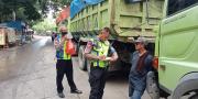 Lagi, 25 Truk Tanah Langgar Jam Operasional di Tangerang Diamakan