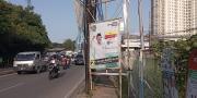 Alat Peraga Kampanye Masih Terpampang saat Masa Tenang di Kota Tangerang